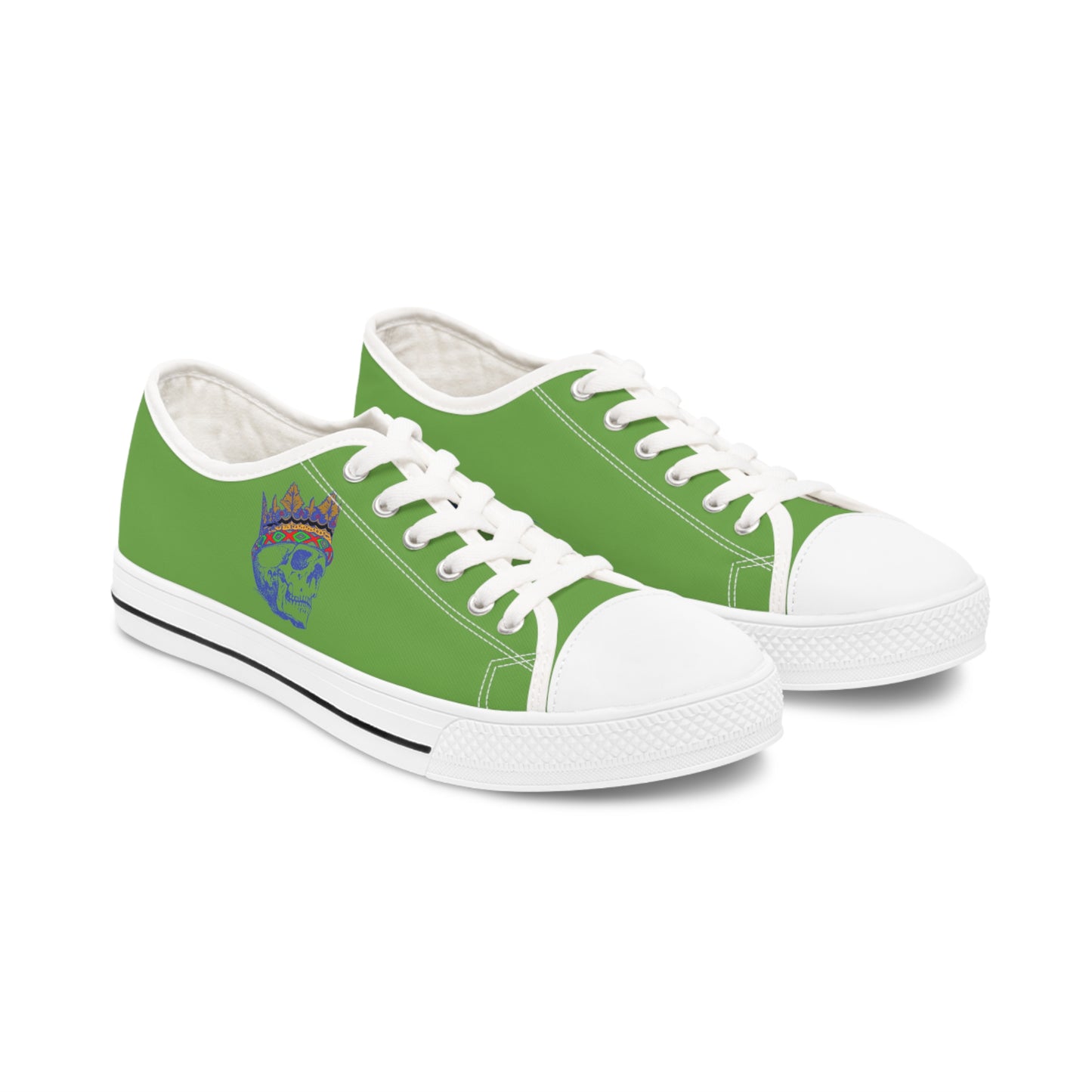 Queen Skull on Green    Women's Low Top Sneakers