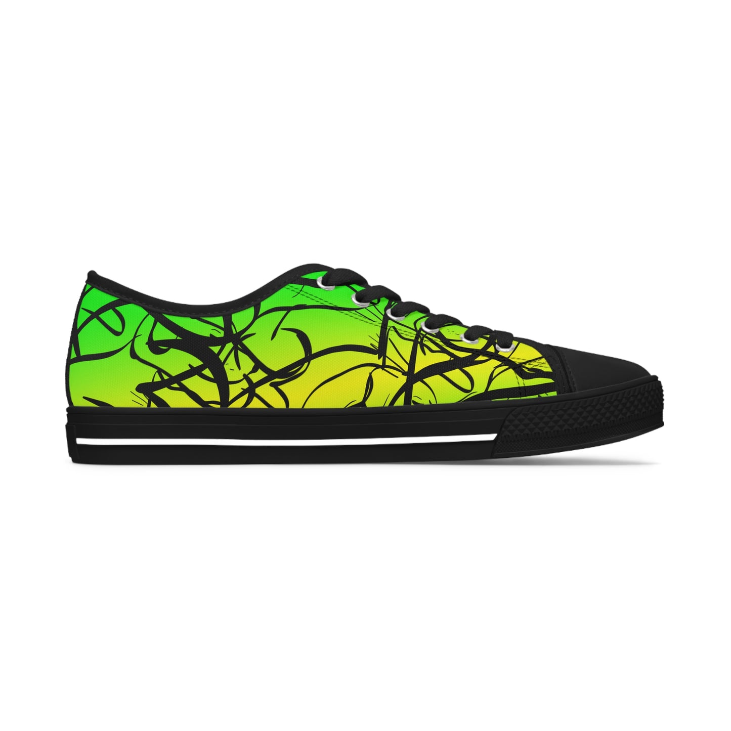 Dog and Cat on Green    Women's Low Top Sneakers