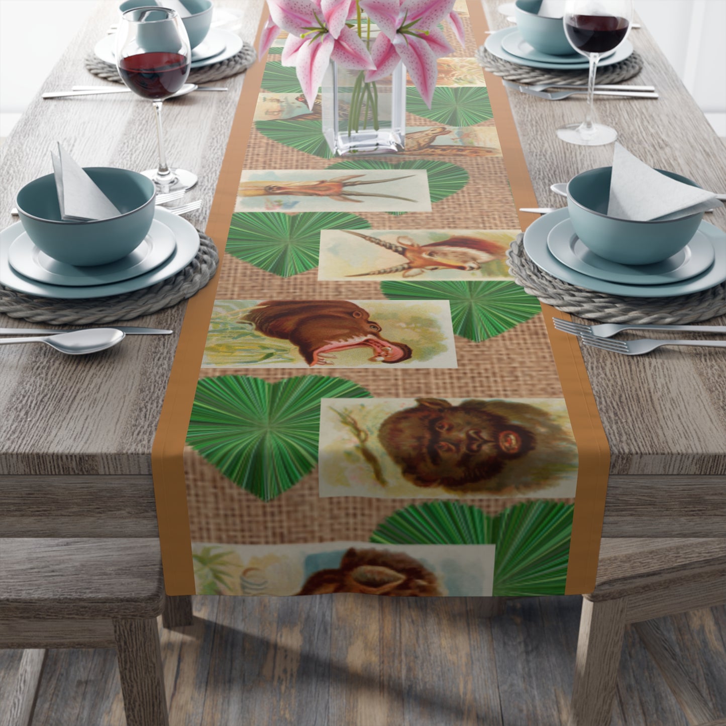 Heart Grass Animals Table Runner (Cotton, Poly)