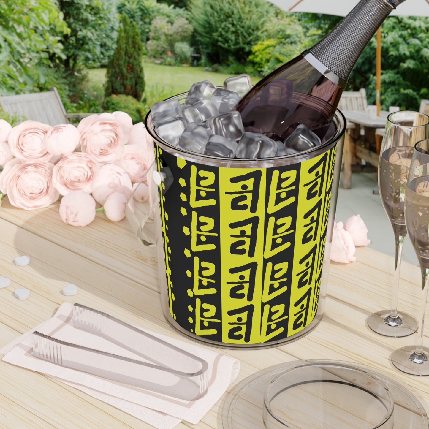 Black & Gold Q Ice Bucket with Tongs