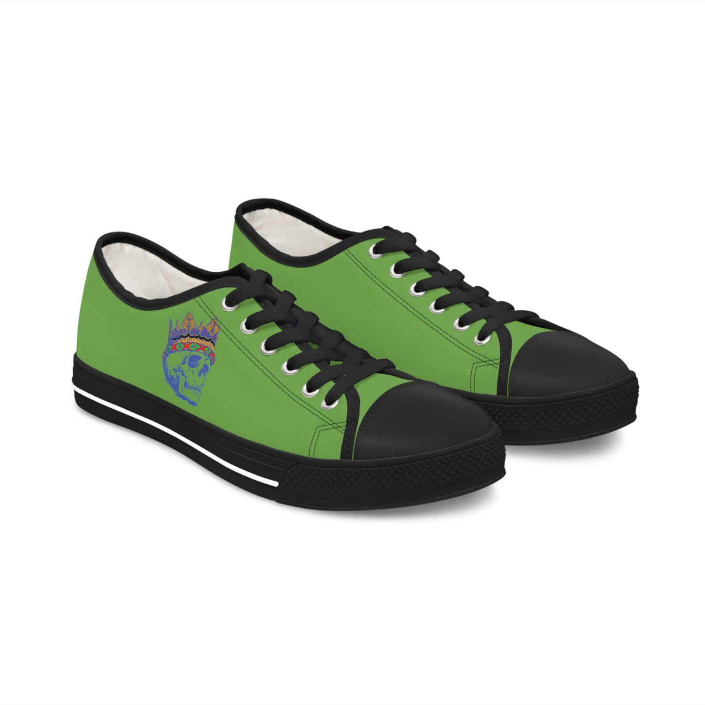 Queen Skull on Green    Women's Low Top Sneakers