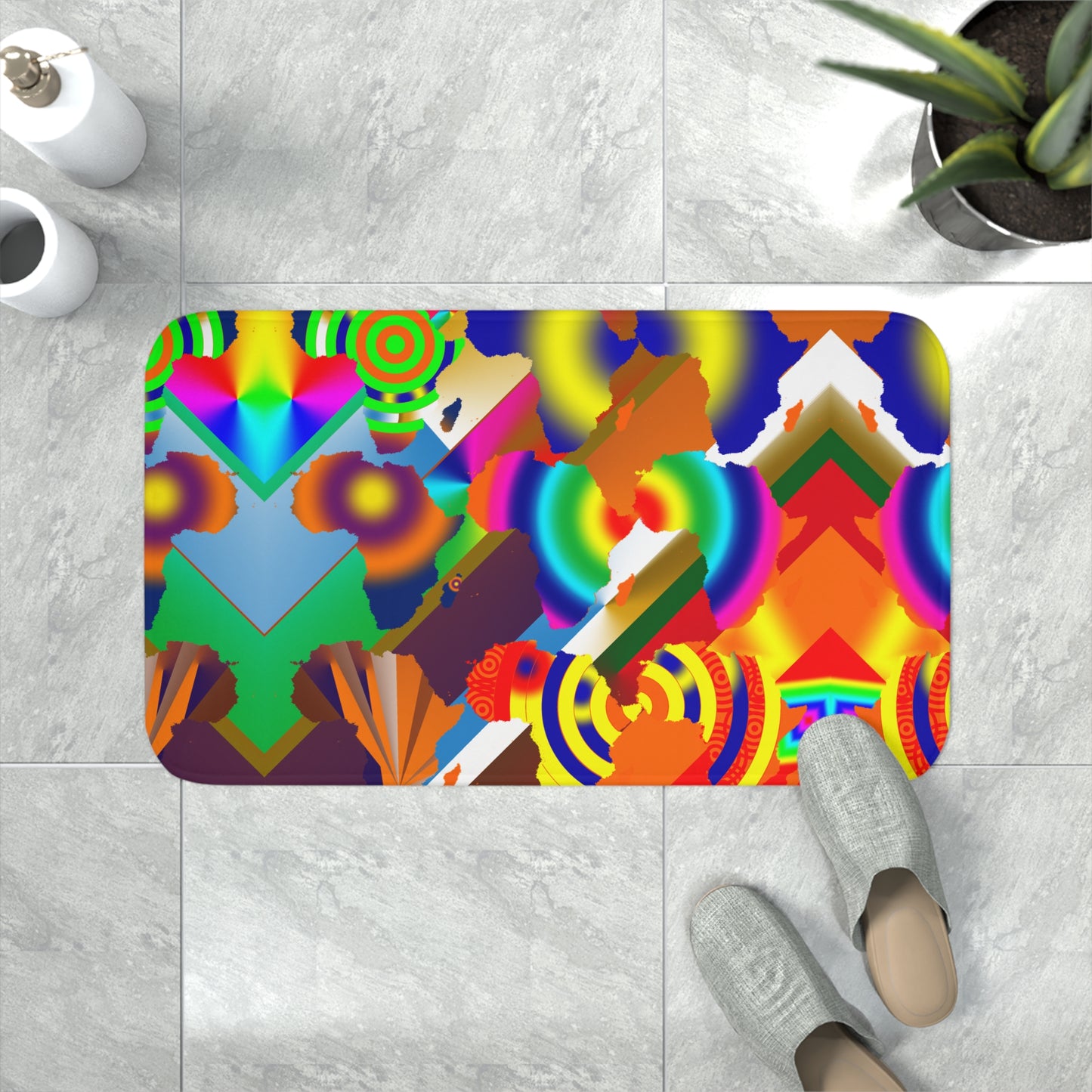 9 Africa's Collage Memory Foam Bath Mat