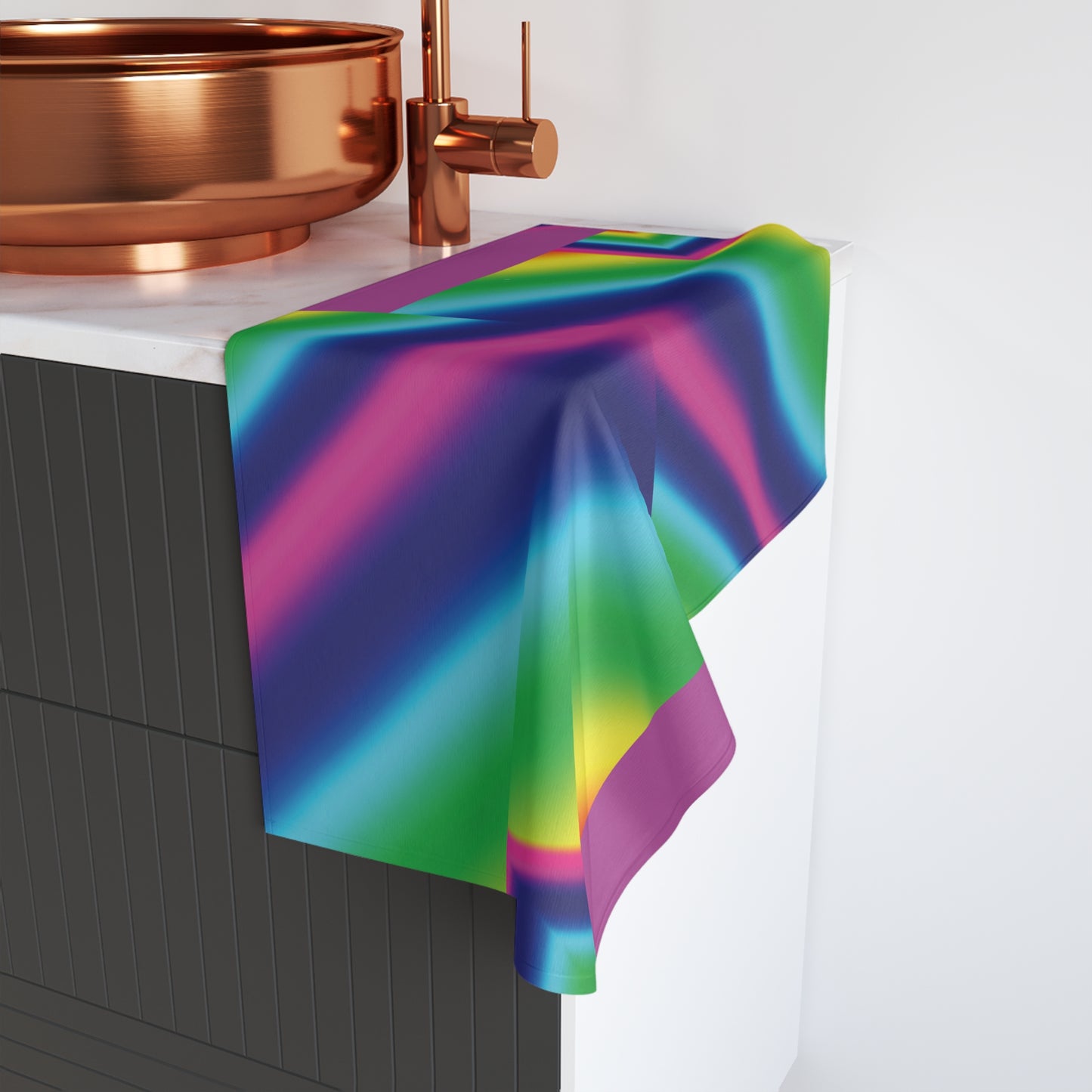 Rainbow Point Hand Towel