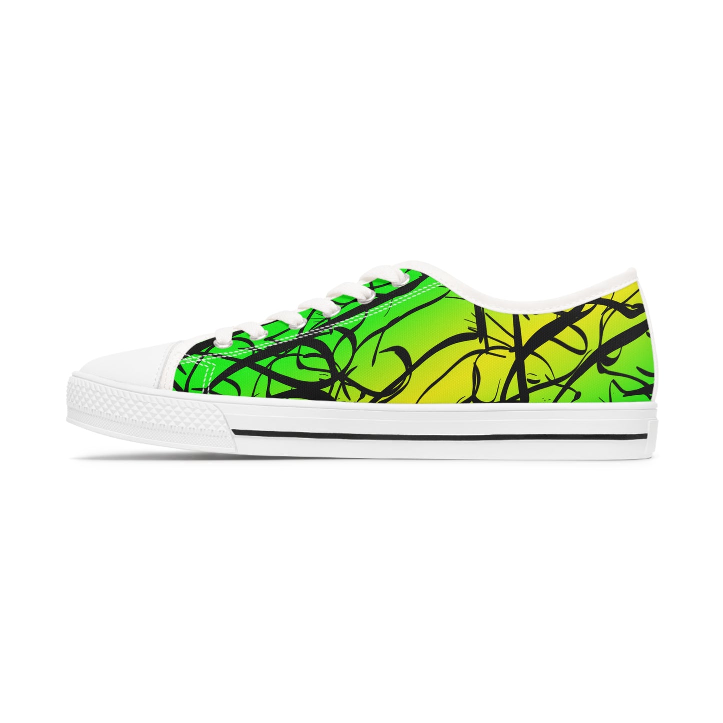 Dog and Cat on Green    Women's Low Top Sneakers