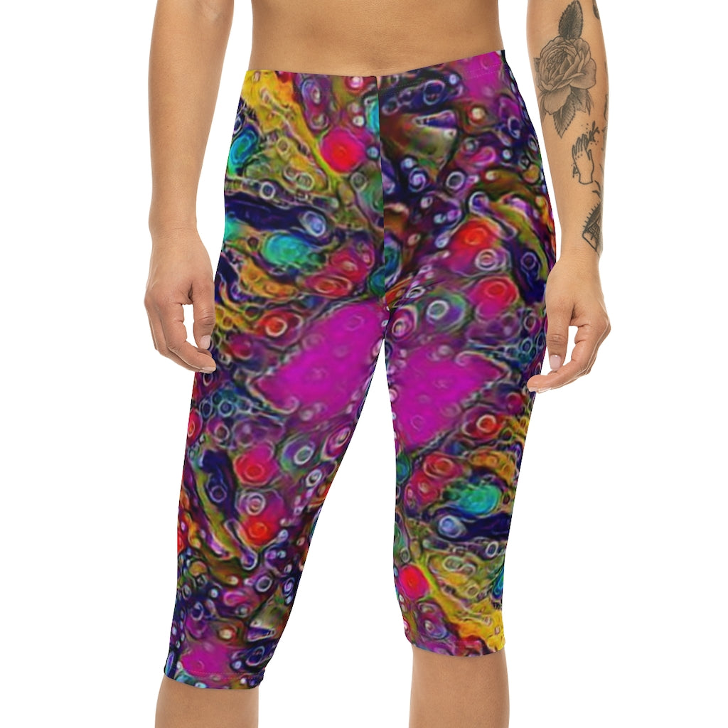 Yellow Sparks Women’s Capri Leggings (AOP)