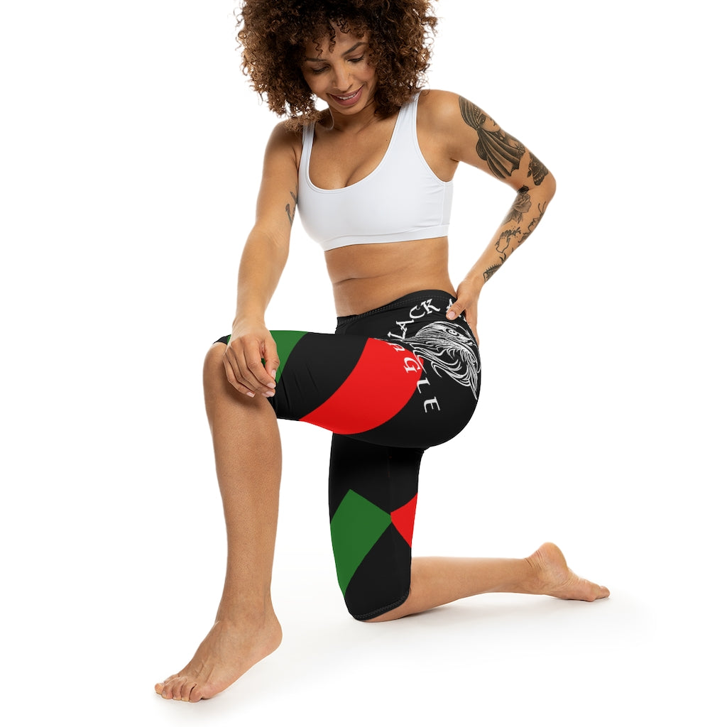 Black African Eagle Women’s Capri Leggings (AOP)