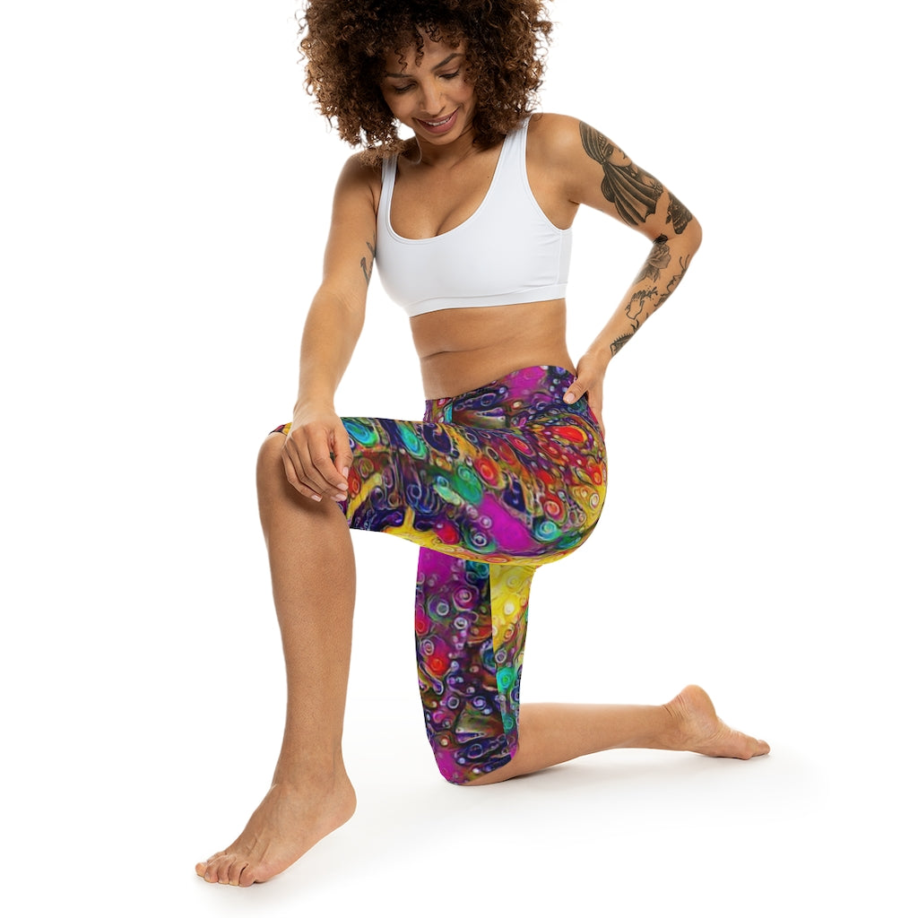 Yellow Sparks Women’s Capri Leggings (AOP)