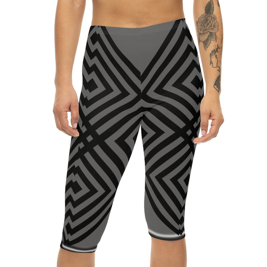 CHROME W BLACK STRIPS Women’s Capri Leggings (AOP)