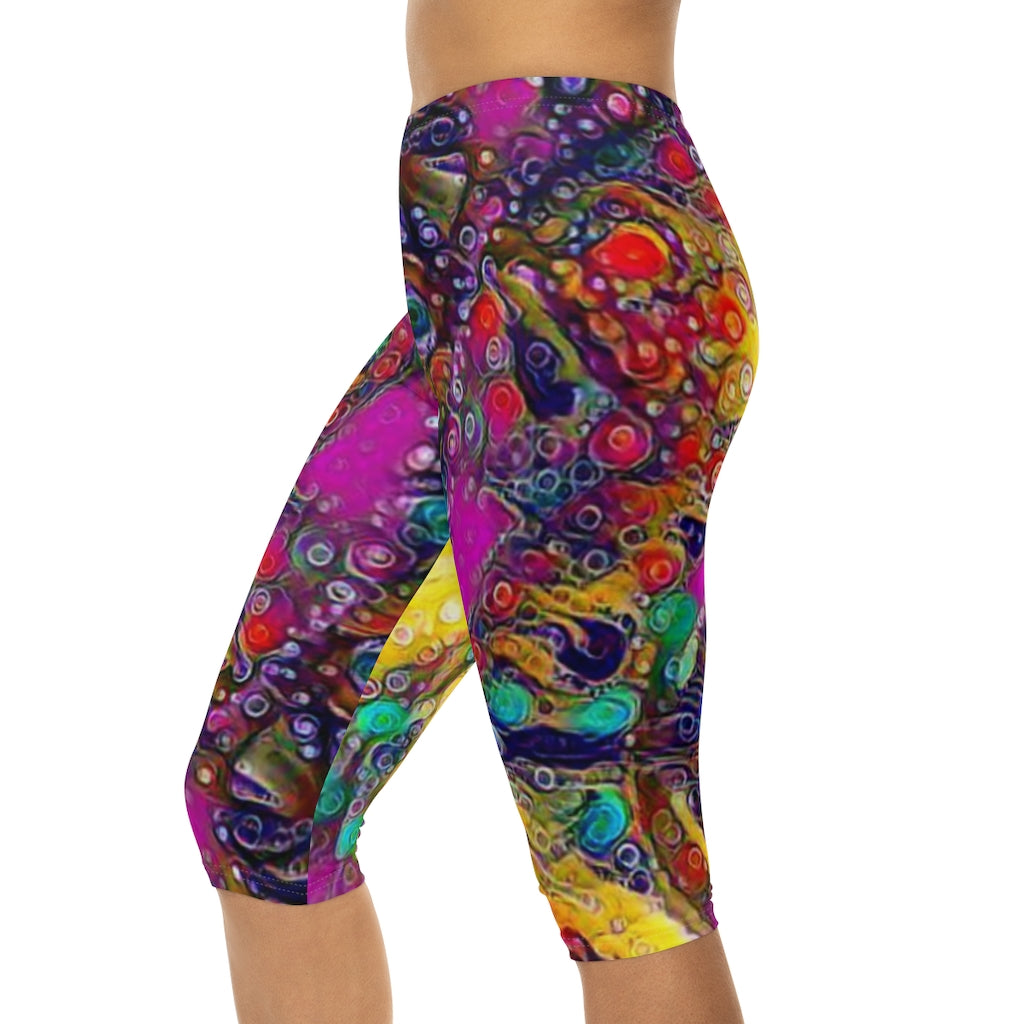 Yellow Sparks Women’s Capri Leggings (AOP)