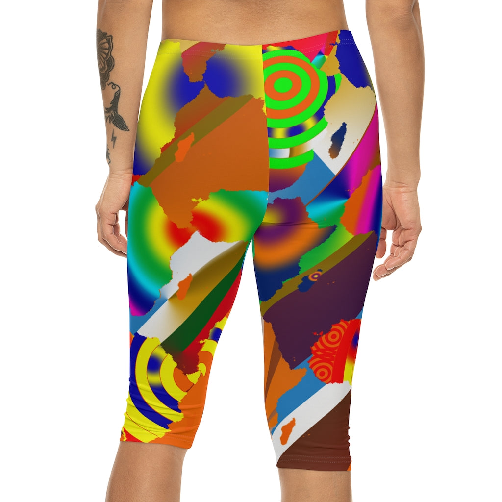 9 Africa's Collage Women’s Capri Leggings (AOP)